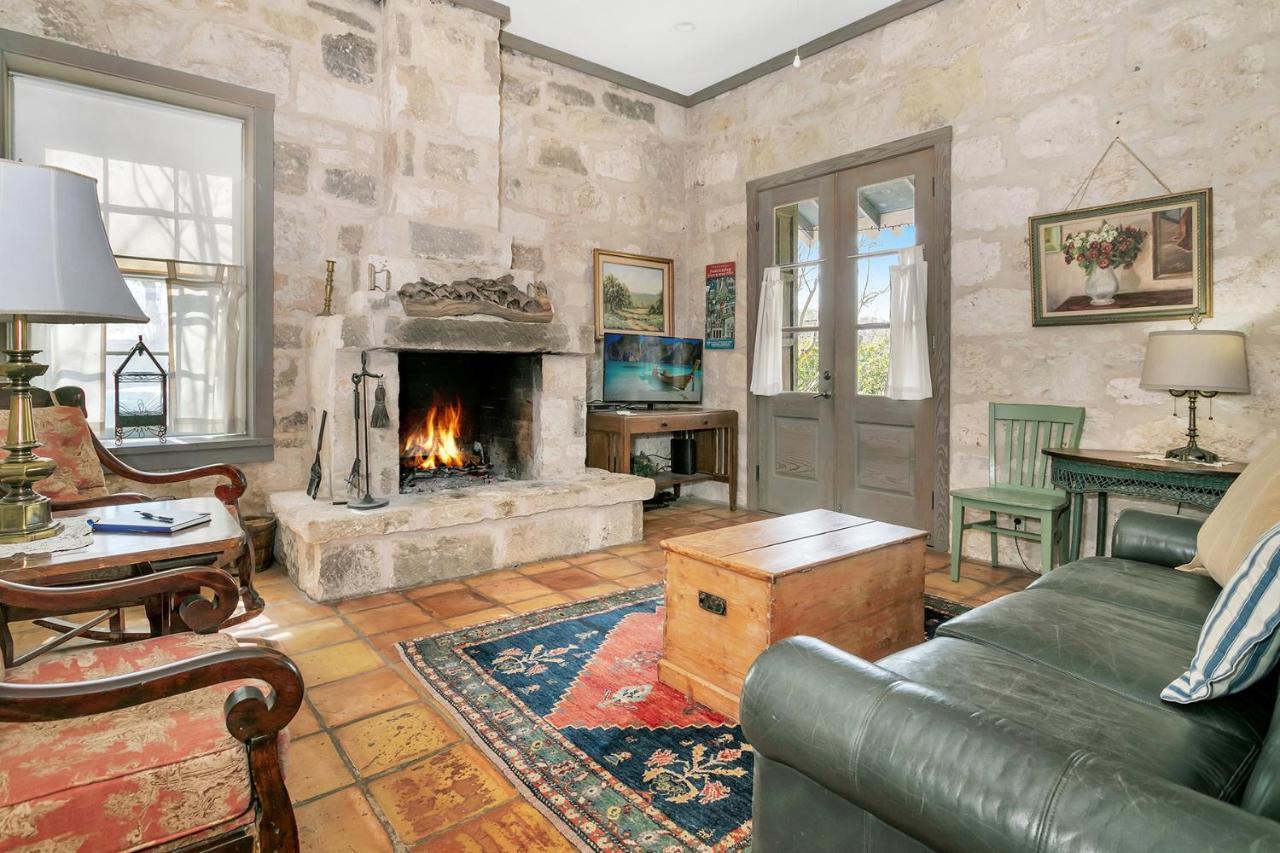 Adams Travis - 1B1Ba, Pet Friendly With Fee, Walk To Main Villa Fredericksburg Exterior foto