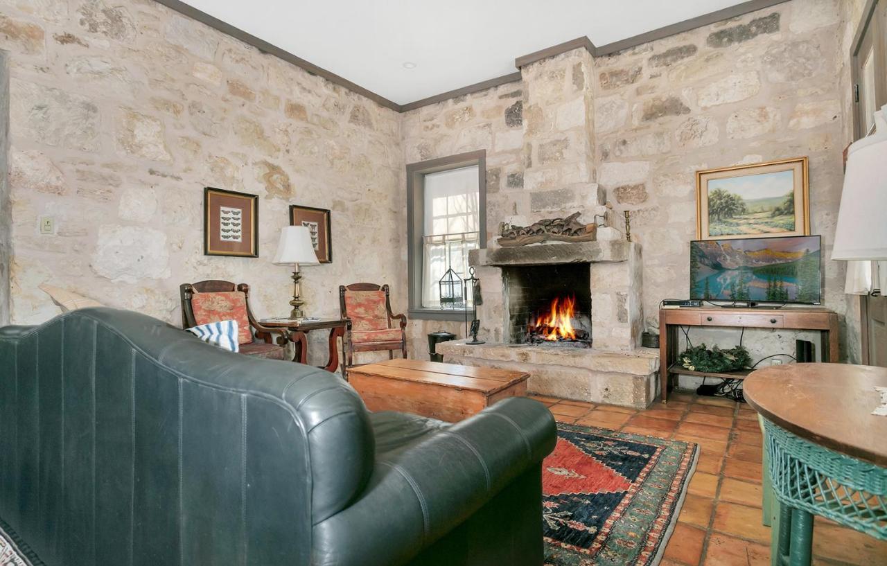 Adams Travis - 1B1Ba, Pet Friendly With Fee, Walk To Main Villa Fredericksburg Exterior foto